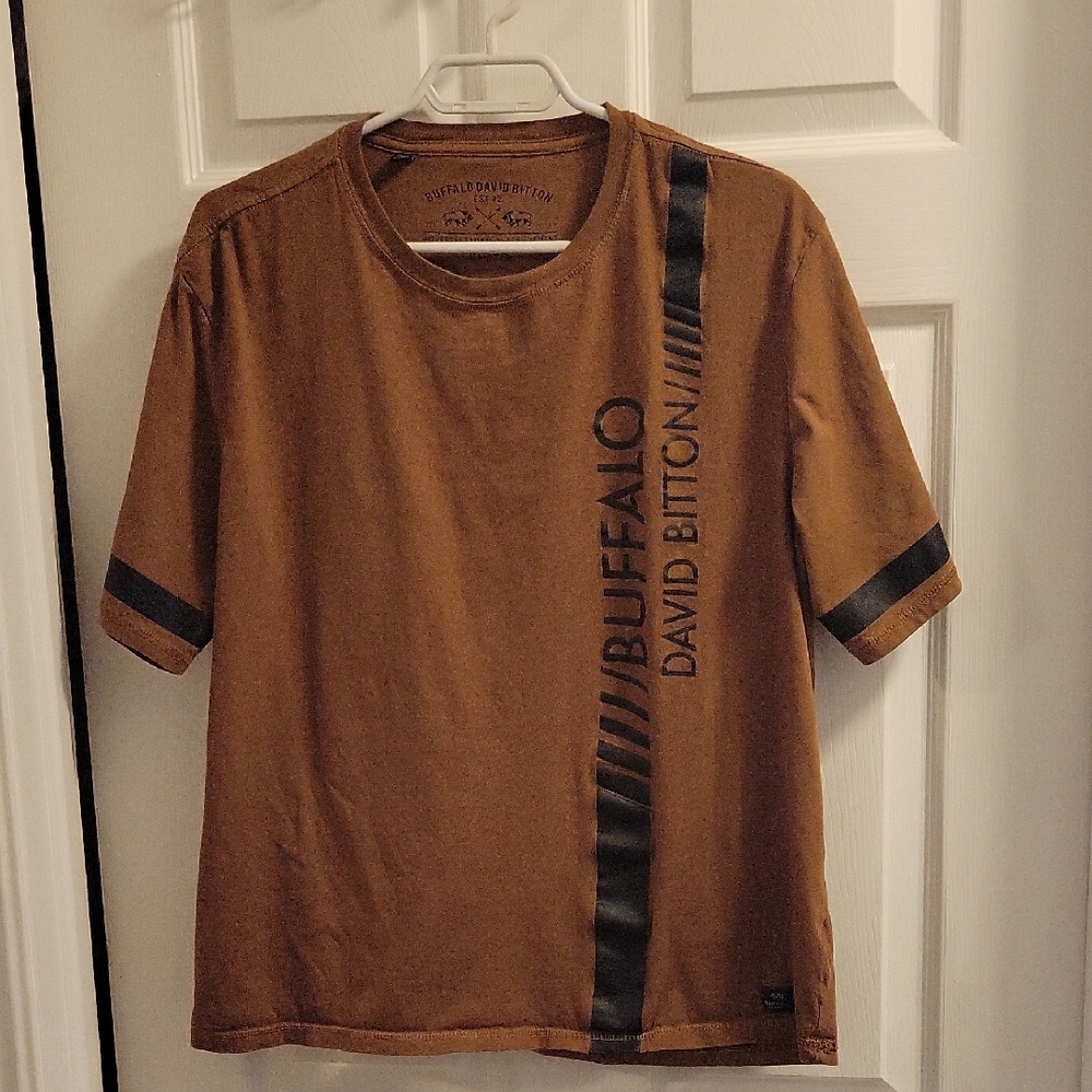 Buffalo David Bitton Brown Short Sleeve Tee with Black Accents